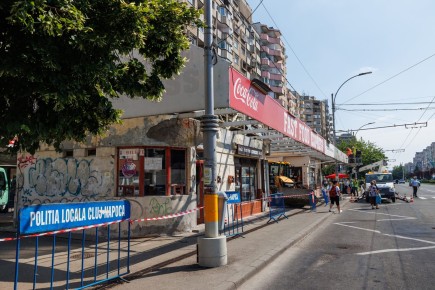 Demolition of Piata Marasti Bus Stop