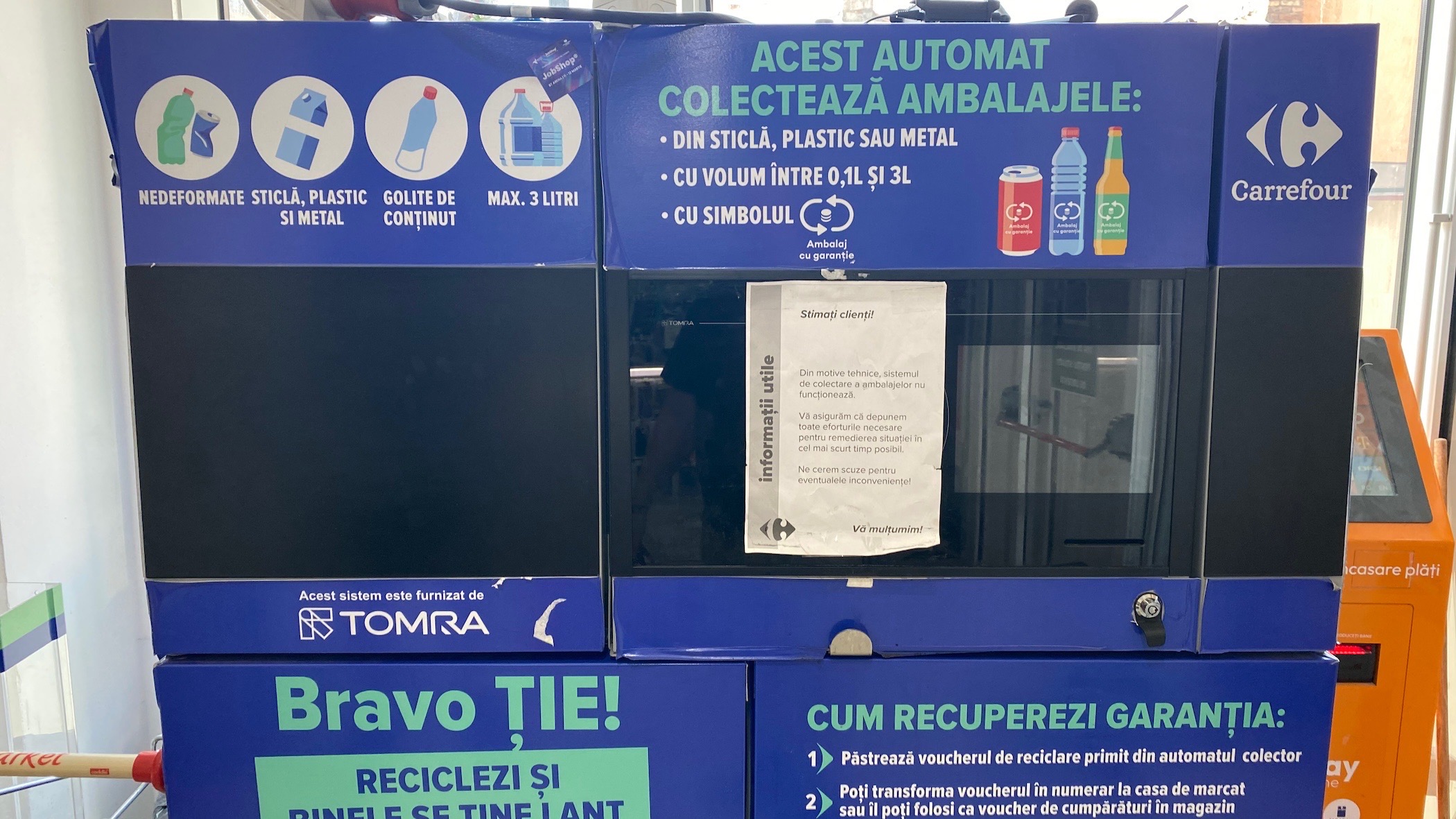 Non-Functional Recycling Machine